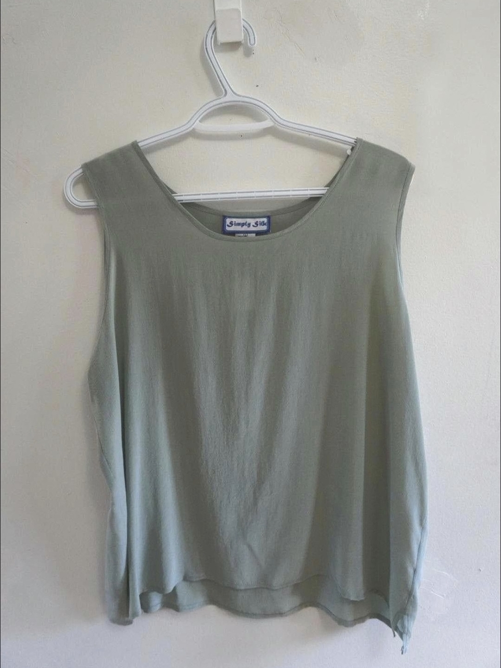 Vintage Simply Silk 100% Silk Tank Top Camisole Sage Green Minimalist Large